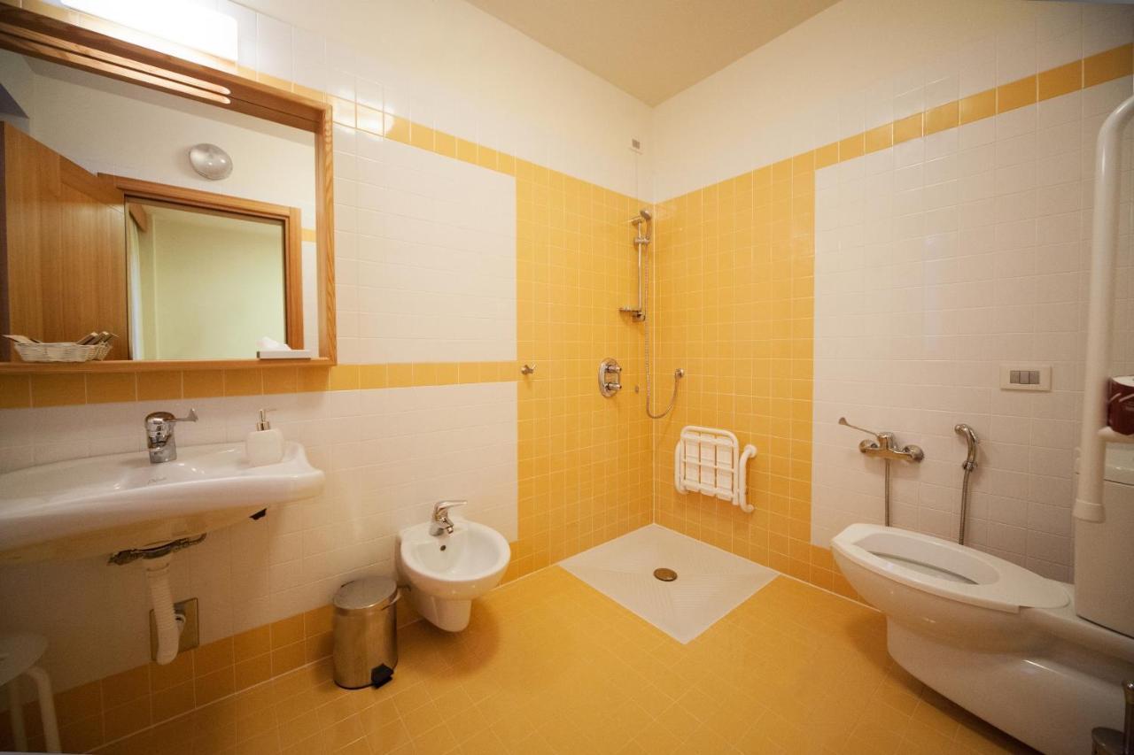 Hotel Lumen Falcade Zimmer foto